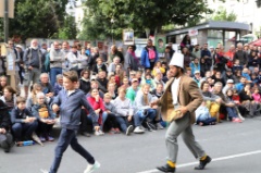 Les Balles perdues 8 * 6240 x 4160 * (7.96MB)